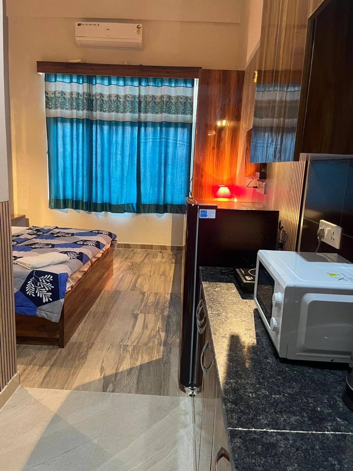 Studio Apartment In نويدا الكبرى المظهر الخارجي الصورة